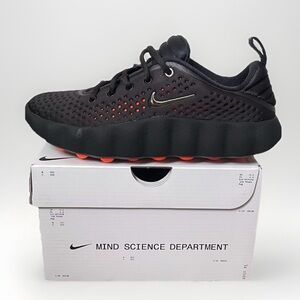 Size 7.5 - Nike Mind 002 Black Chrome Hyper Crimson HQ4310-001 Women’s BRAND NEW